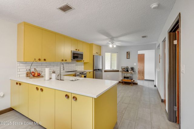 30 Bonaventure Drive, Rockledge, FL 32955