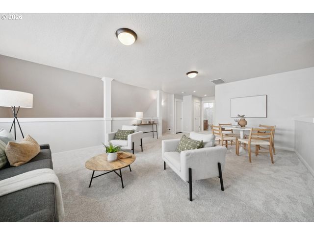 13213 Sw DEERGROVE Ln, Portland, OR 97224