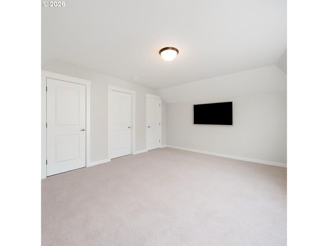 13213 Sw DEERGROVE Ln, Portland, OR 97224