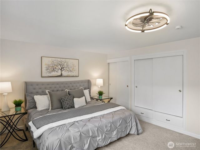 944 165th Avenue SE, Bellevue, WA 98008
