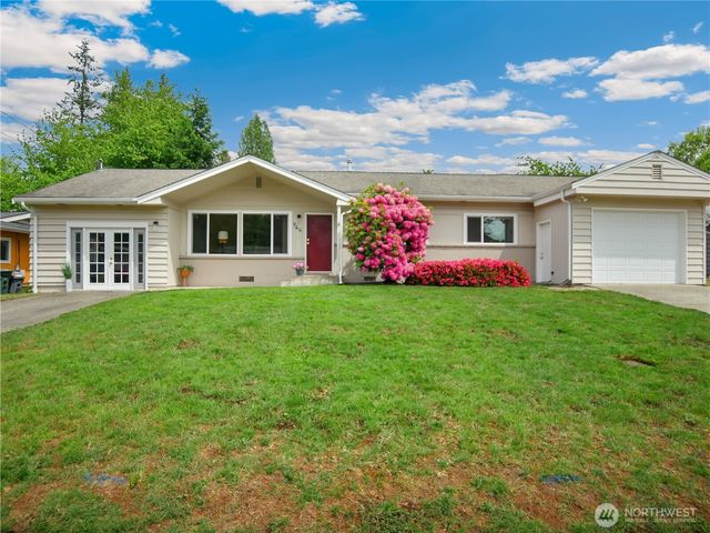 944 165th Avenue SE, Bellevue, WA 98008
