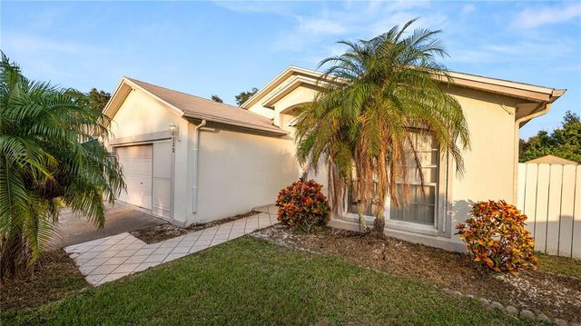 232 KINGS POND AVENUE, Winter Haven, FL 33880