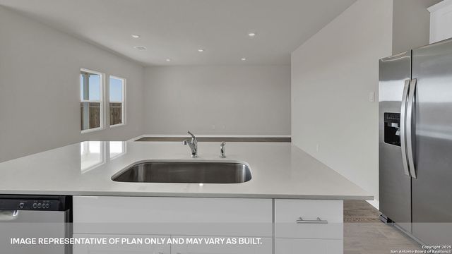 133 RAYMONDVILLE PATH, San Marcos, TX 78666