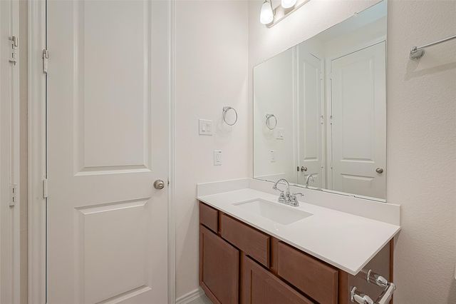 1303 Munson Valley Road, Richmond, TX 77406