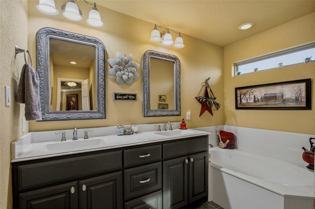 3911 Bennett Road, Howe, TX 75459