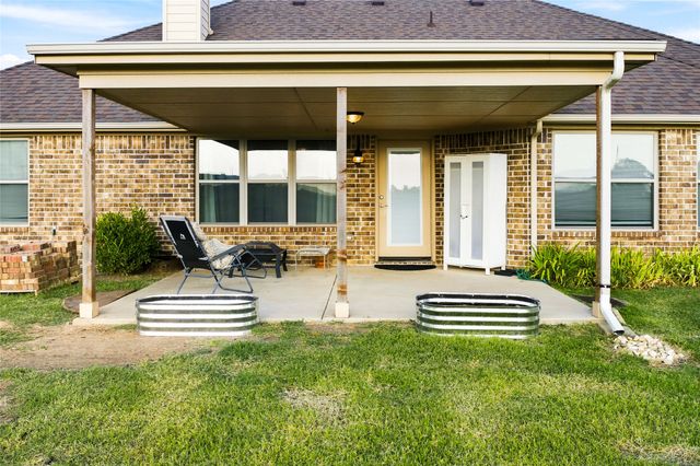 3911 Bennett Road, Howe, TX 75459