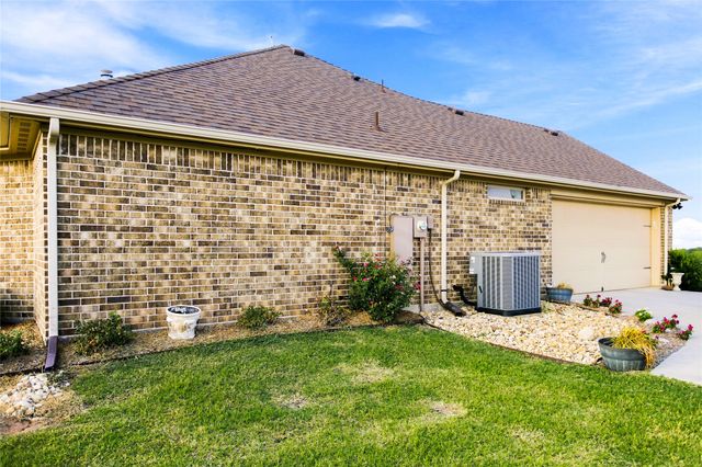 3911 Bennett Road, Howe, TX 75459
