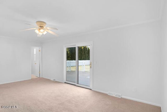 1083 McKinley Avenue, Rotterdam, NY 12303