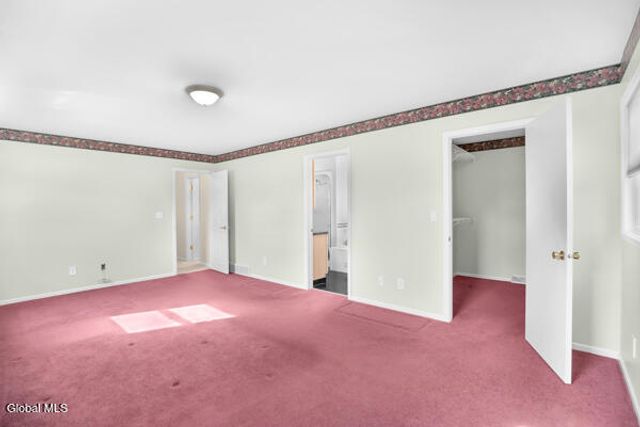 1083 McKinley Avenue, Rotterdam, NY 12303