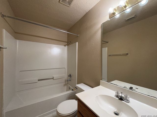 2910 Redsky Pass, San Antonio, TX 78259