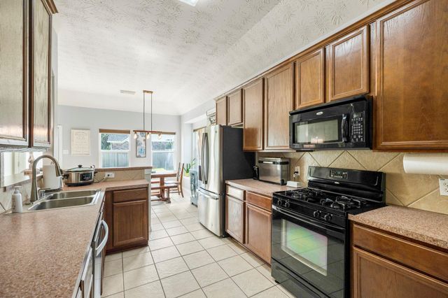 9419 Curry Landing Drive, Houston, TX 77095