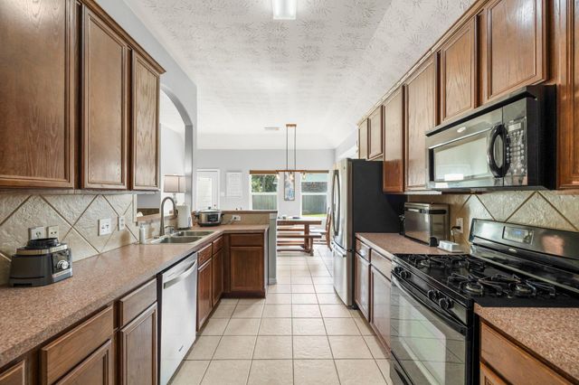 9419 Curry Landing Drive, Houston, TX 77095