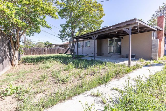 2105 Norman Way, Modesto, CA 95350