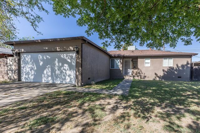 2105 Norman Way, Modesto, CA 95350