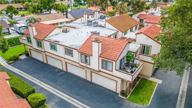 2017 S Campus F, Ontario, CA 91761