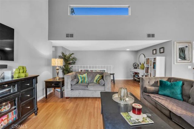 2017 S Campus F, Ontario, CA 91761
