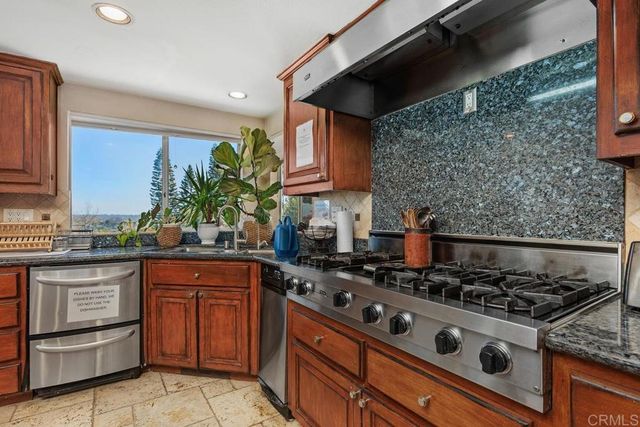 2912 Managua Place, Carlsbad, CA 92009