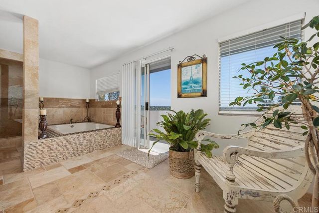2912 Managua Place, Carlsbad, CA 92009