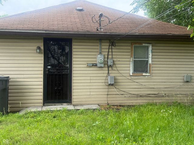 2621 N Tacoma Avenue, Indianapolis, IN 46218