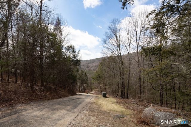 82 Valley Road, Cornwall, CT 06796