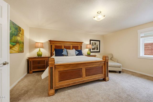 100 Twisted Pine Drive, Grants Pass, OR 97527