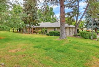 100 Twisted Pine Drive, Grants Pass, OR 97527