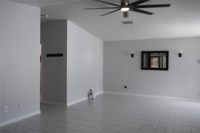 710 CORTEZ AVENUE, Lady Lake, FL 32159