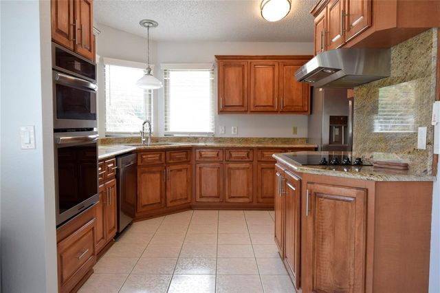 710 CORTEZ AVENUE, Lady Lake, FL 32159