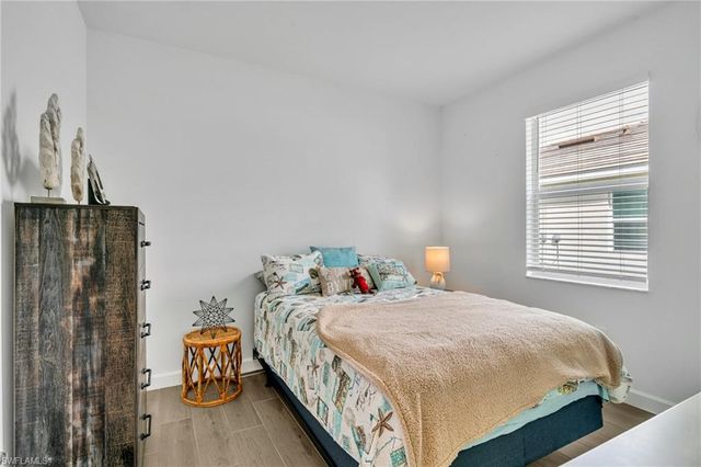 17388 Walnut Run DR, Alva, FL 33920