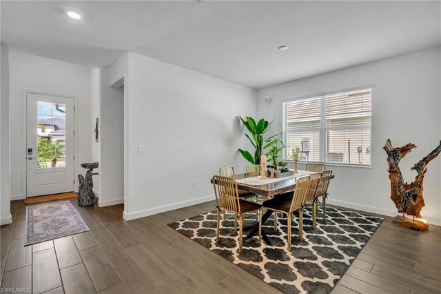 17388 Walnut Run DR, Alva, FL 33920