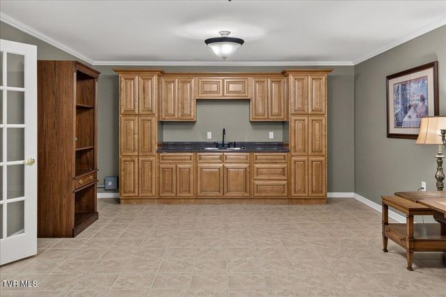 101 Bond Town Road, Blountville, TN 37617