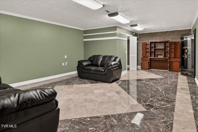 101 Bond Town Road, Blountville, TN 37617