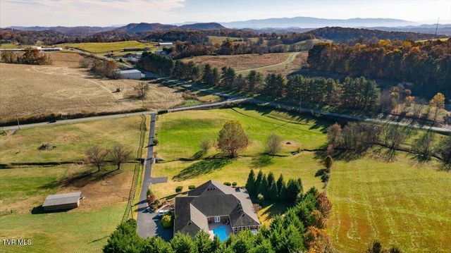 101 Bond Town Road, Blountville, TN 37617