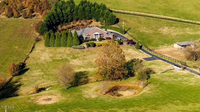 101 Bond Town Road, Blountville, TN 37617