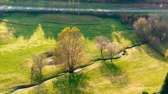 101 Bond Town Road, Blountville, TN 37617