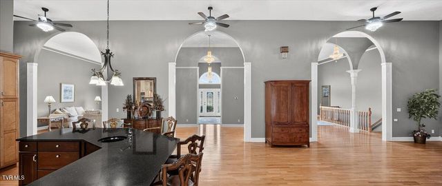 101 Bond Town Road, Blountville, TN 37617