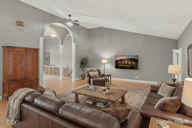 101 Bond Town Road, Blountville, TN 37617