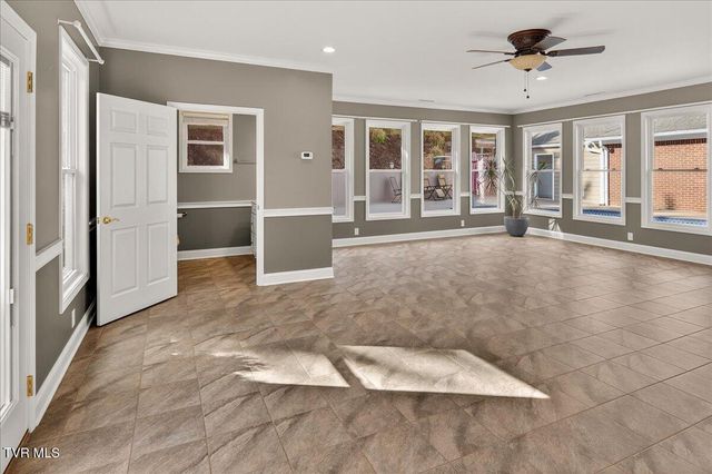 101 Bond Town Road, Blountville, TN 37617