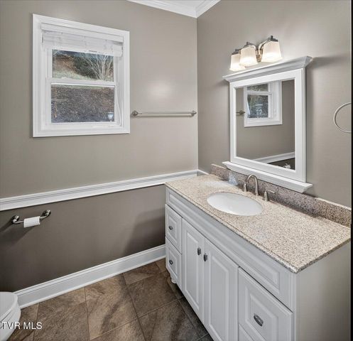 101 Bond Town Road, Blountville, TN 37617