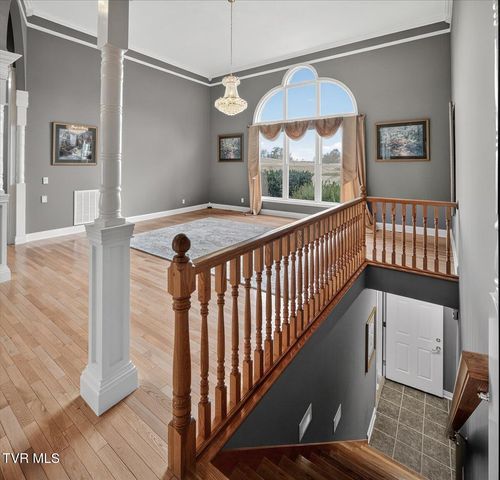 101 Bond Town Road, Blountville, TN 37617