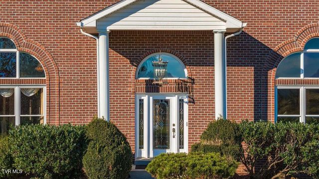 101 Bond Town Road, Blountville, TN 37617