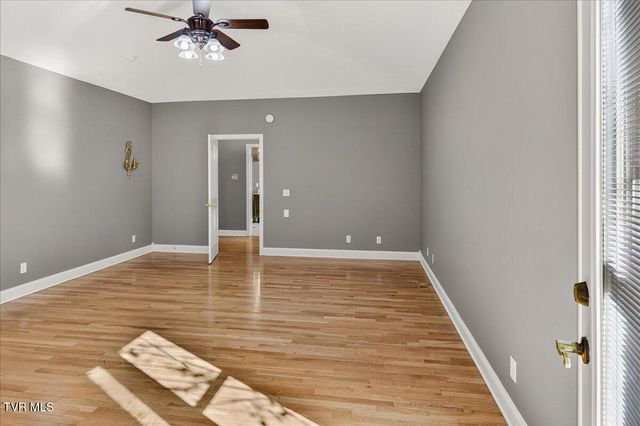 101 Bond Town Road, Blountville, TN 37617