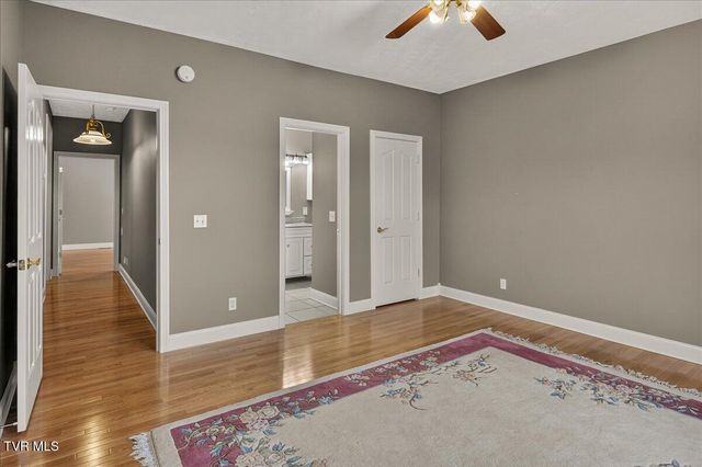 101 Bond Town Road, Blountville, TN 37617