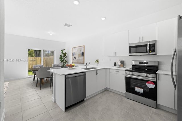 17976 SW 359th Ter, Homestead, FL 33034