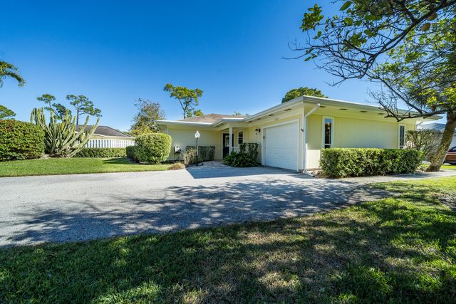13144 Eastpointe Way, West Palm Beach, FL 33418