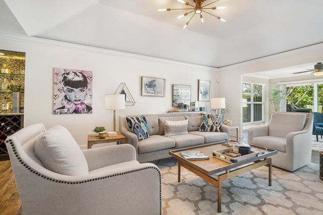 13144 Eastpointe Way, West Palm Beach, FL 33418