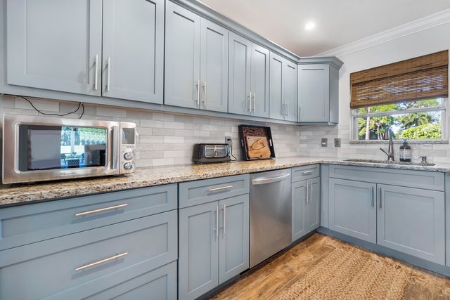 13144 Eastpointe Way, West Palm Beach, FL 33418