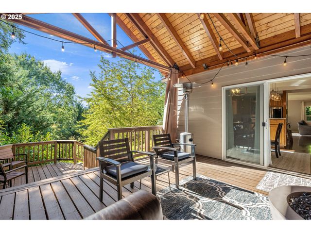 7490 Sw SCHROEDER Way, Wilsonville, OR 97070