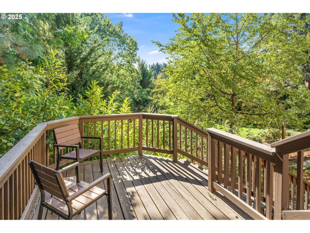 7490 Sw SCHROEDER Way, Wilsonville, OR 97070