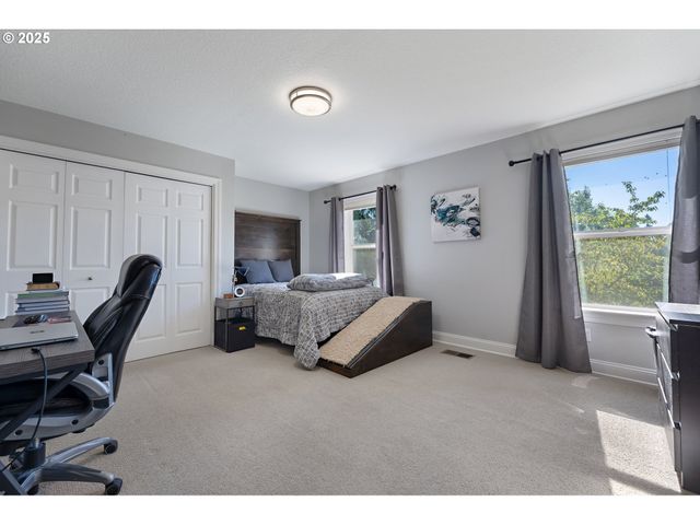 7490 Sw SCHROEDER Way, Wilsonville, OR 97070